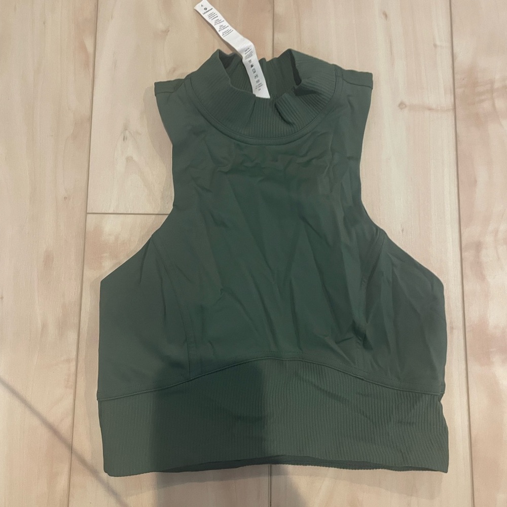 Green Lululemon top 
Size 4